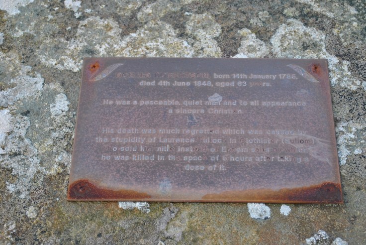 Cross Kirk graveyard, Eshaness, Shetland (21)