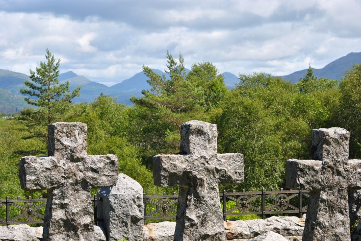 Acharacle graveyard (20)