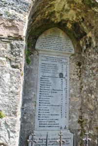 kinlochlaigh-old-churchyard-20