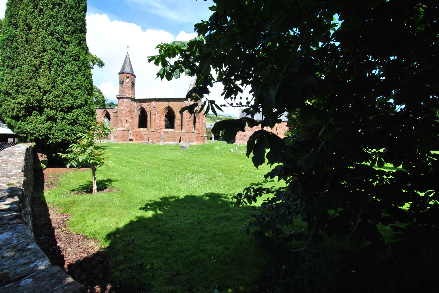 Graveyards of Scotland guardian of Scotland Andrew Murray Nellie Merthe Erkenbach