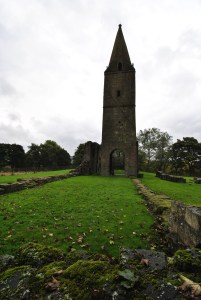 © Graveyards of Scotland Angus Bruce's dead heir