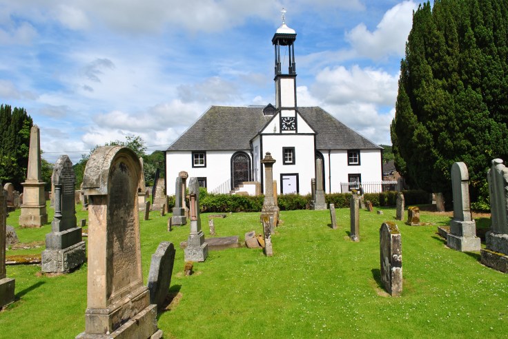 Dalserf church and graveyard