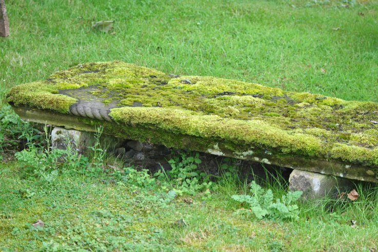 ©nme Graveyards of Scotland Sanquhars Ghosts Sanquhar Castle Dumfries