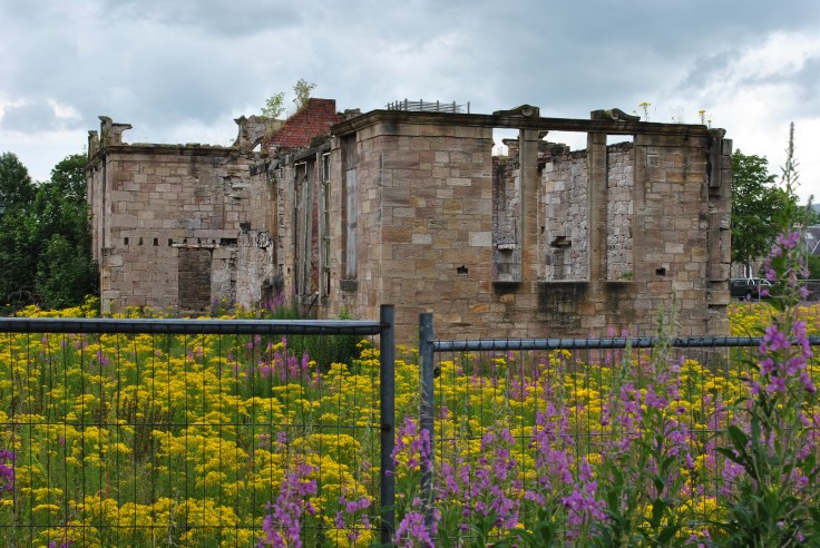 derelict building next to Sanquhar graveyard