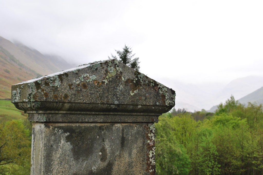 
Glen Nevis cemetery ©nme Graveyards of Scotland Fatal Glen Nevis
